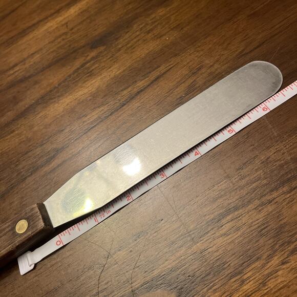 Vintage Stanley 7” Spatula Stainless Steel Serrated Blade Wood Handle Cake Frost - Picture 5 of 7